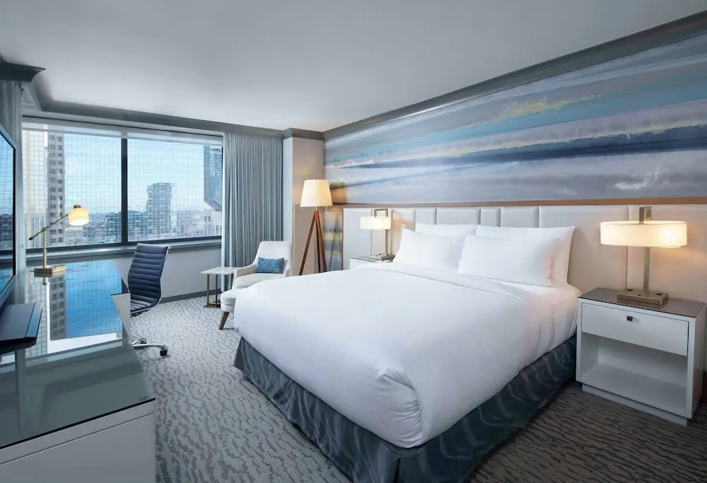 Graves 601 Wyndham Grand