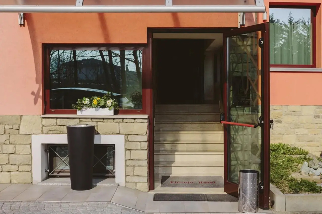 Piccolo Hotel