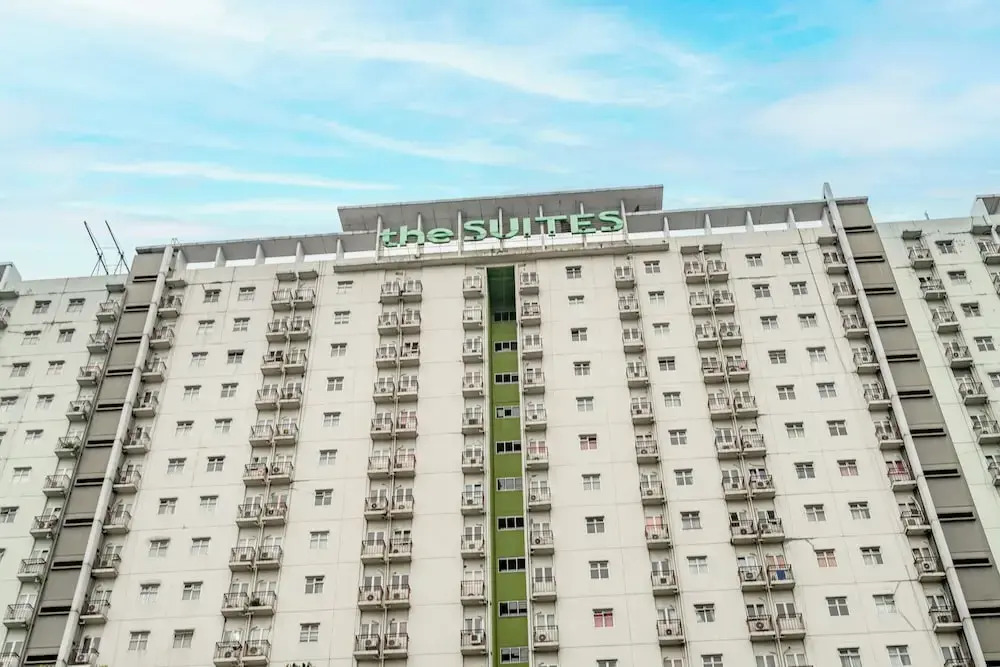 OYO 94150 Gateway Apartment Pasteur By Eldian