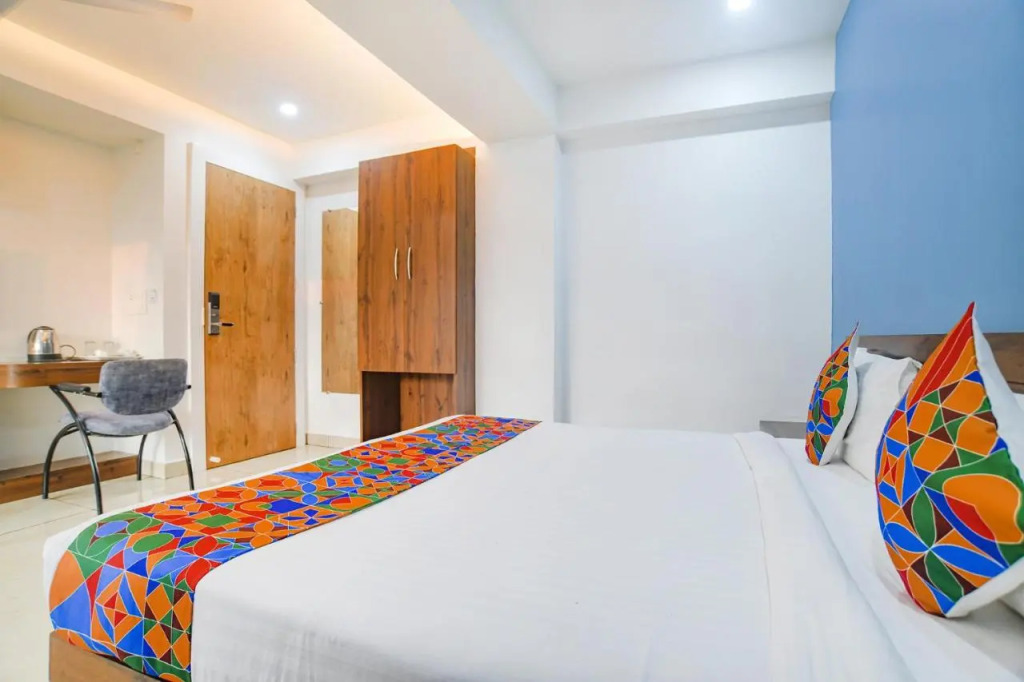Fabhotel Blue Marine