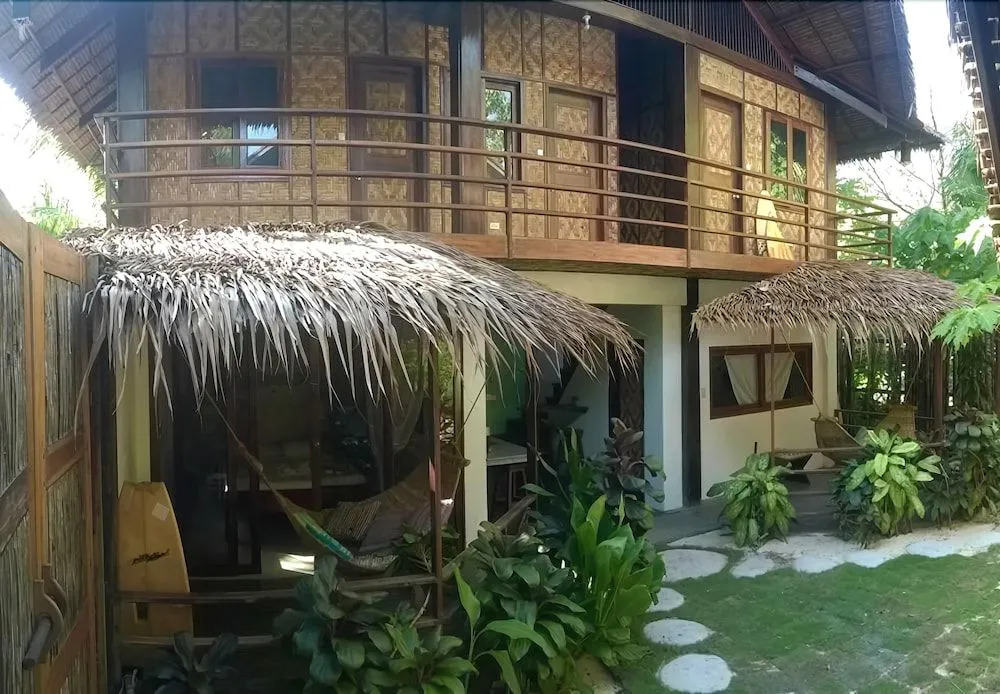 Big 9 Hostel & Room
