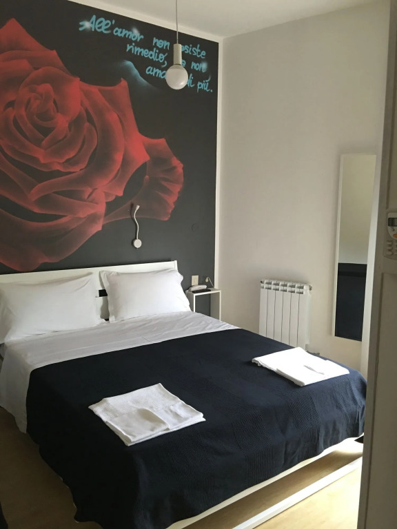X Hotel