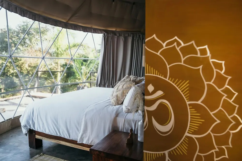 Alaya B&B - Yoga & Surf Retreat