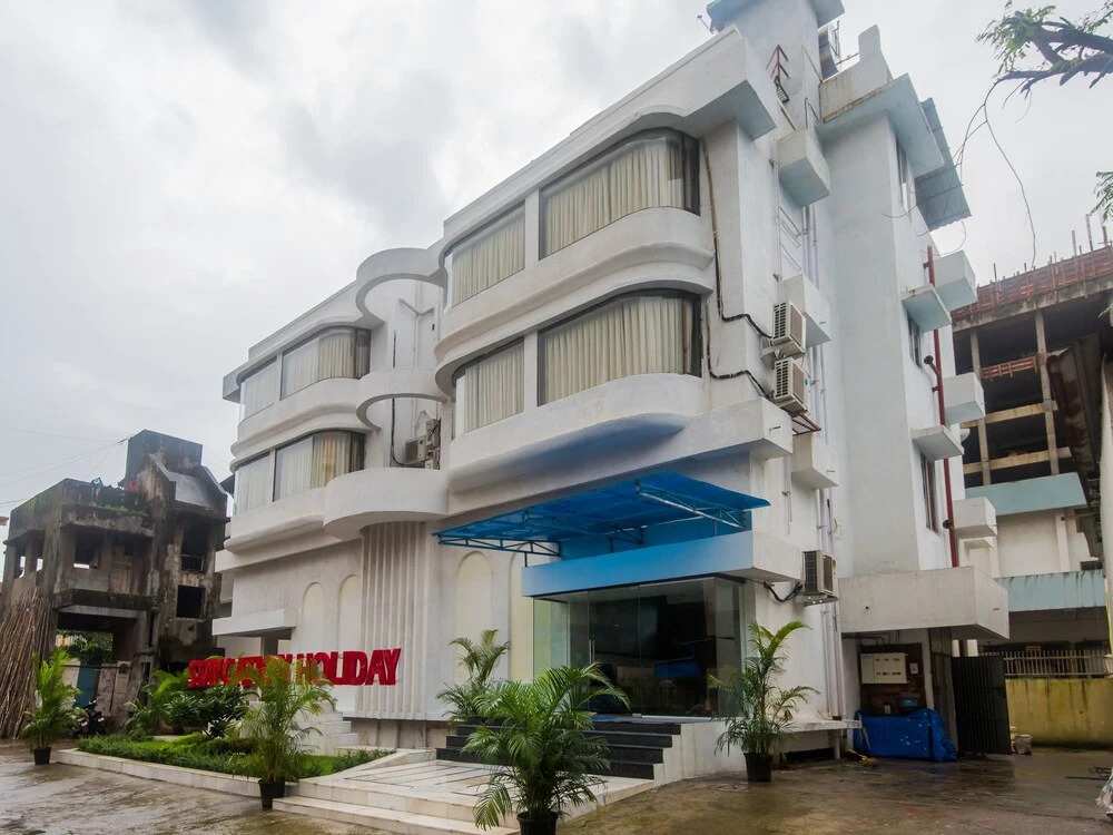 OYO 17192 Staycation  Holidays