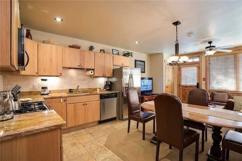 6115 Bear Lodge, Trappeur's Crossing Apartment 1