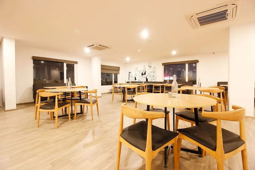 Super Townhouse Rajdhani Residency