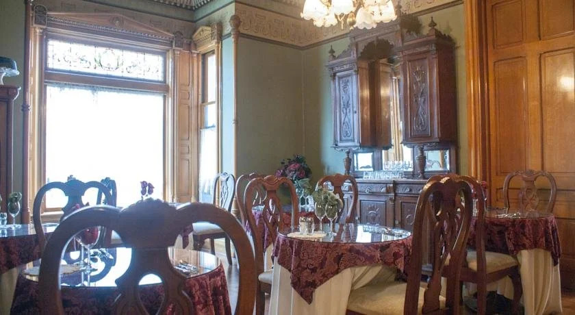 Armstrong Mansion