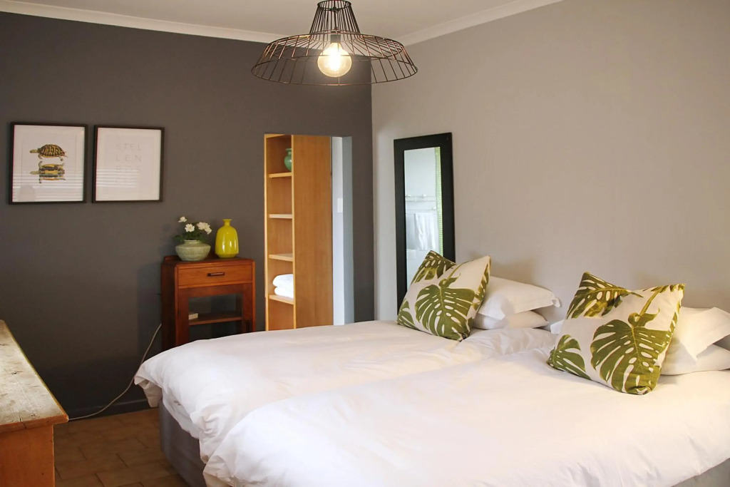 Olive tree private rooms in Stellenbosch- No Load Shedding