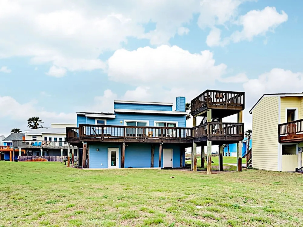 Seahorse #45 - 3 Br Home