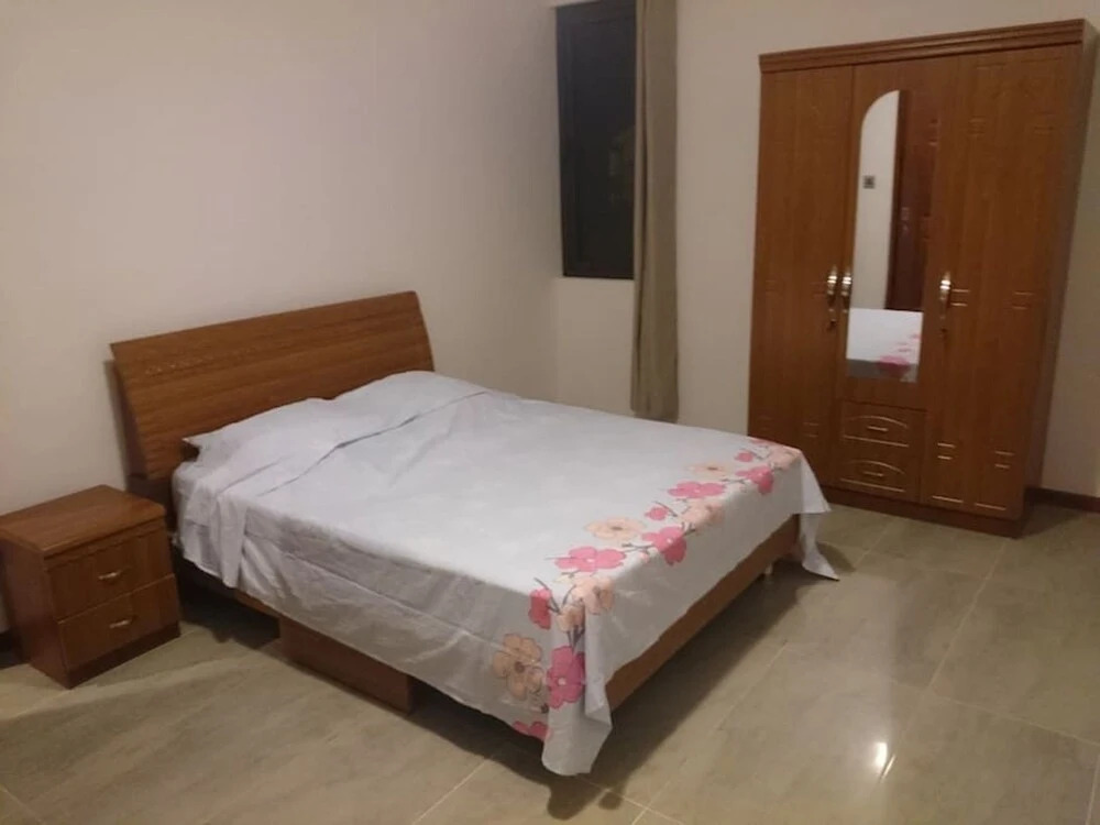 House With 4 Bedrooms in Pereybere, With Wonderful City View, Private