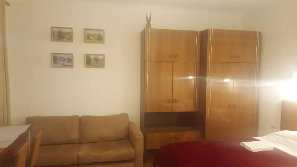 Room in An Old House