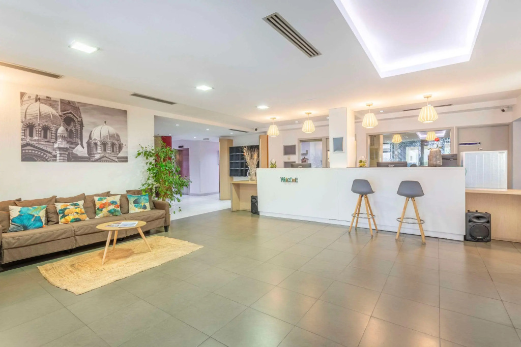 Comfort Aparthotel Zenitude Marseille Prado