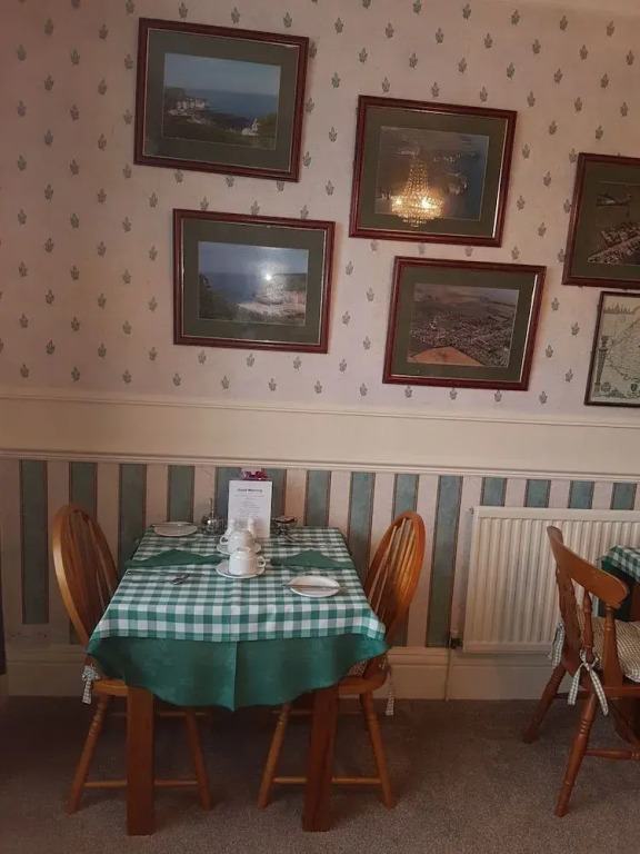 Cameron court B&B