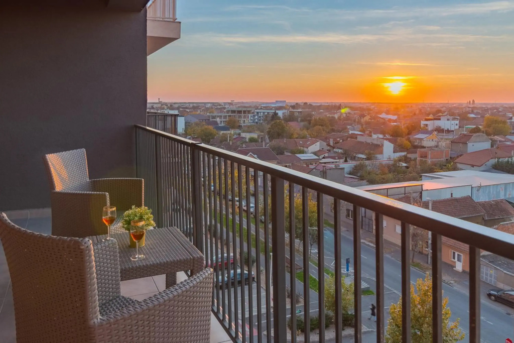Sunset Flat