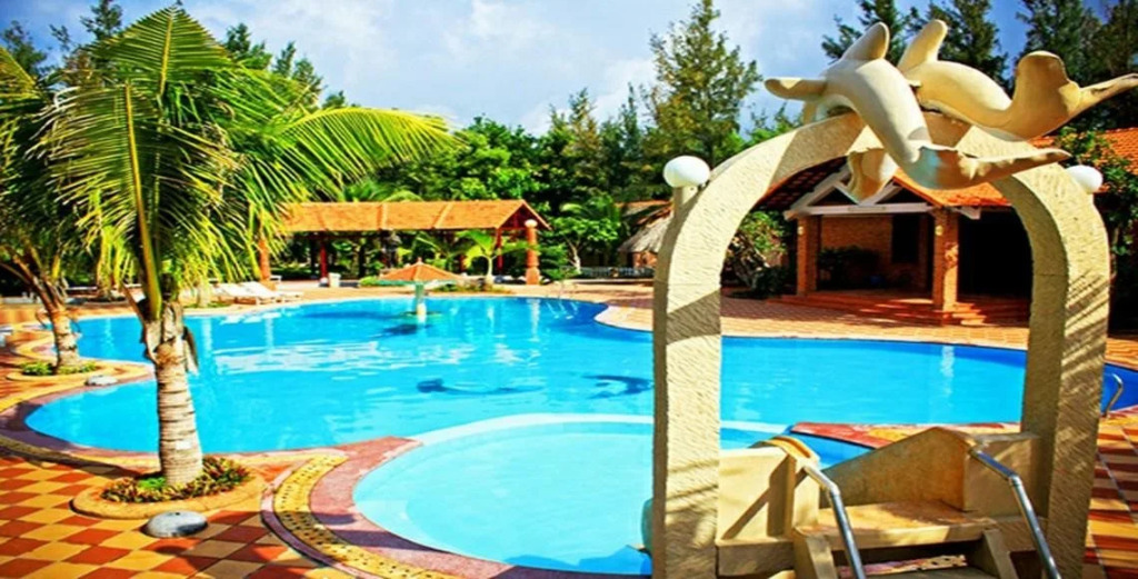Kega Lighthouse Beach Resort