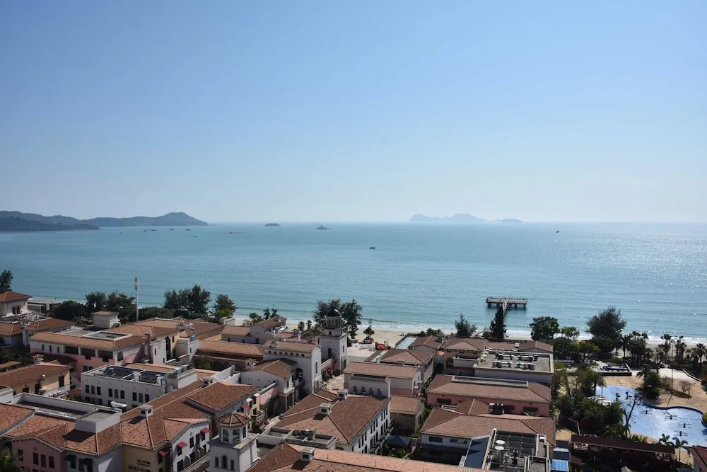 Shuangyue Bay Wehouse Hotel (Huidong Flagship)