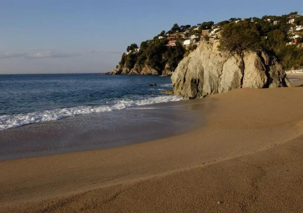Vivalavida playa 1km
