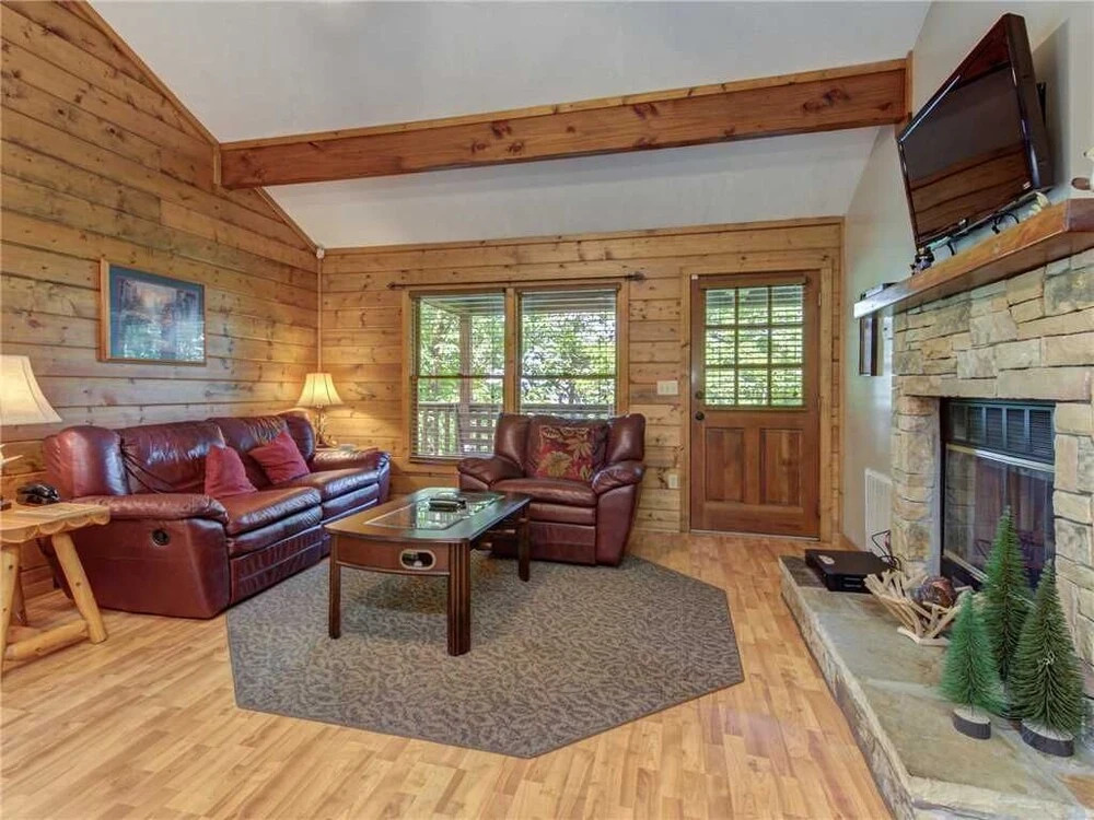 Sugar Plum, 1 Bedroom, Hot Tub, WiFi, Foosball, Sleeps 2