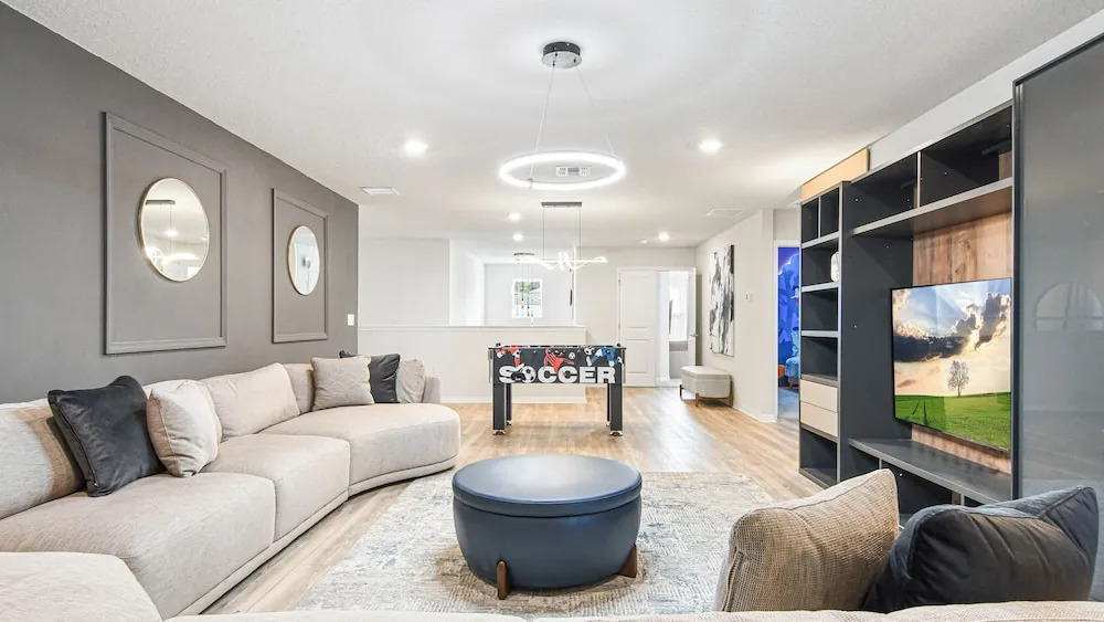 Elegant Resort Home with Loft, Private Pool & Spa
