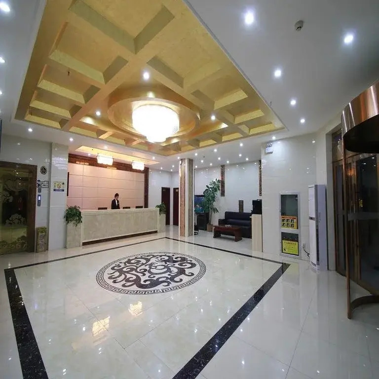 Starway Hotel Zhangye Runquan Lake