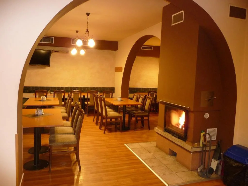 Penzion a Pizzerie Na Záložně