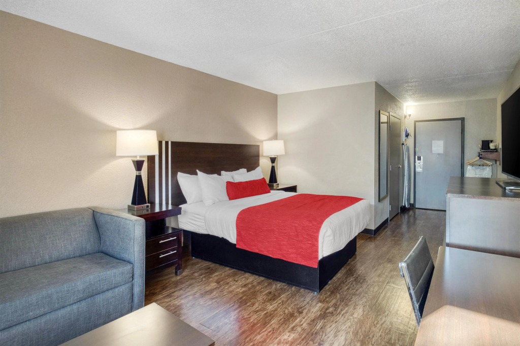 SureStay by Best Western Greenville