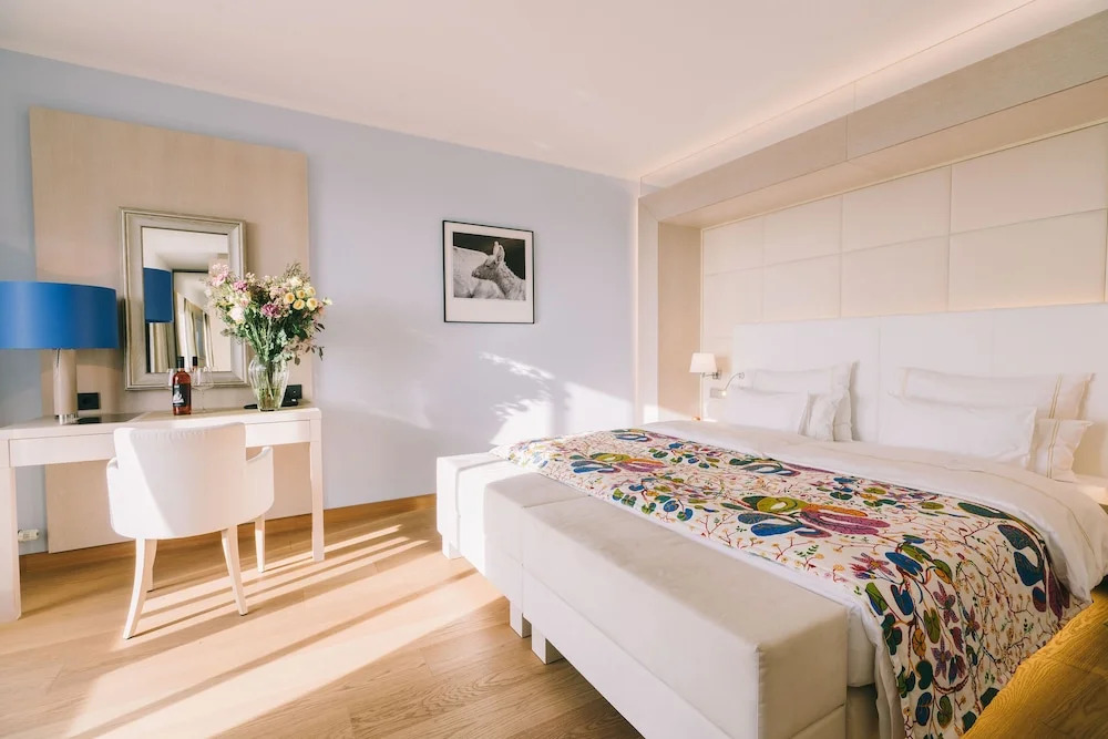 Reiters Supreme Hotel