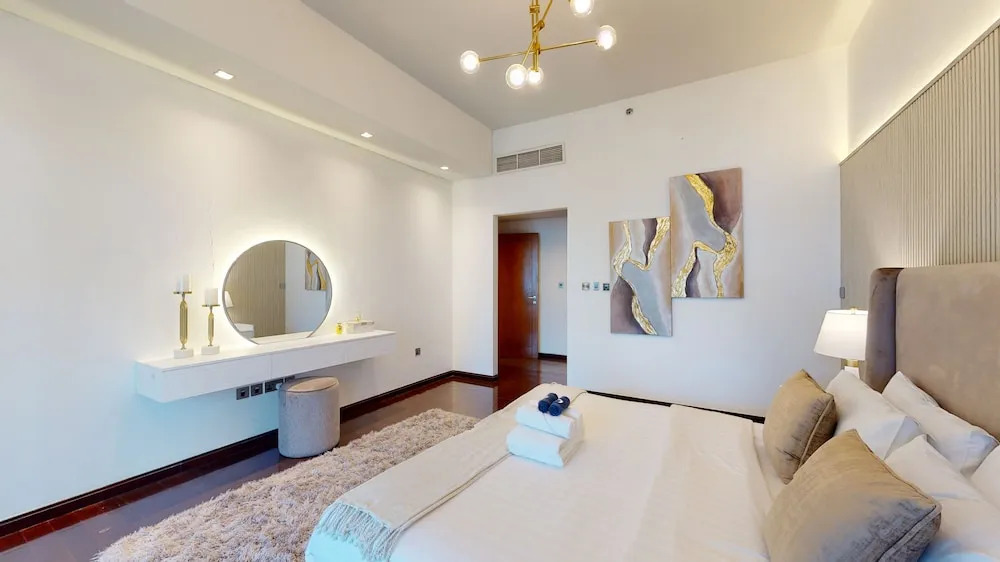 Marina Residence 1004