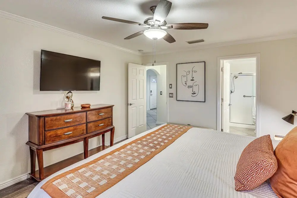 Desert Breeze Retreat Near All of Lake Havasu