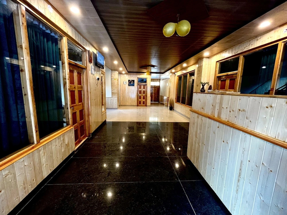Hotel Mid Orchard Kasol -River Side