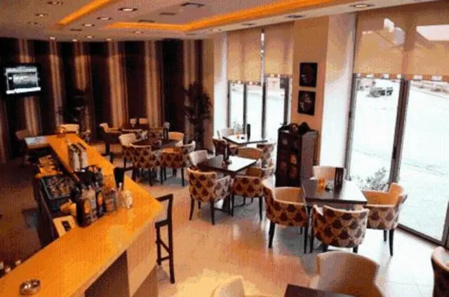 Ionion Hotel