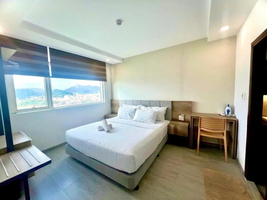 Royal Apartment in Muong Thanh