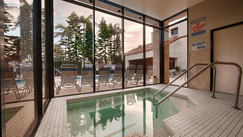 Best Western Plus Redondo Beach Inn