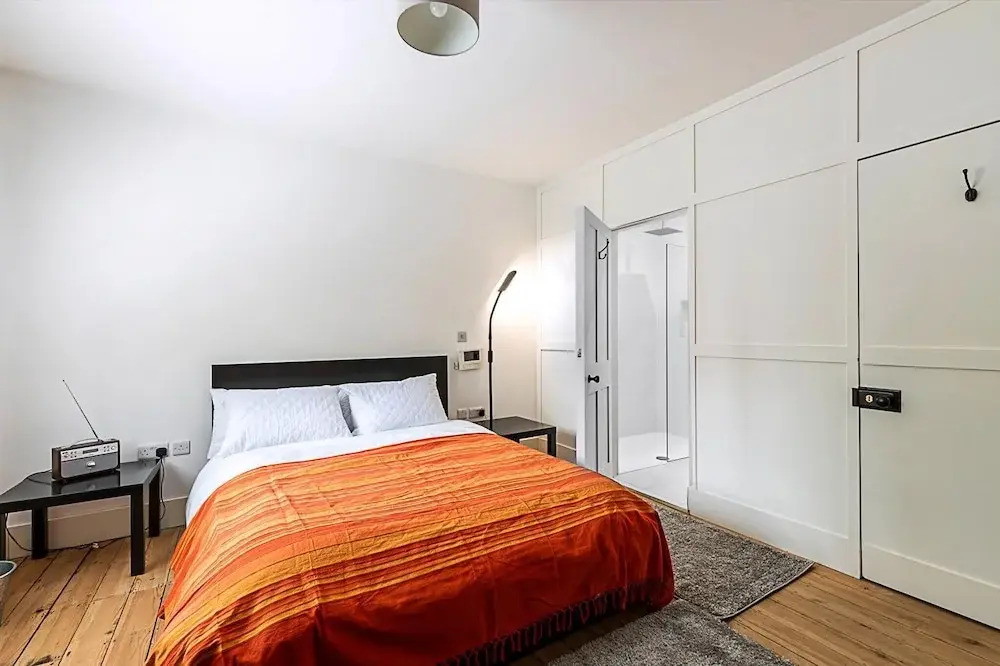 Stylish Chiswick Apartment With a Private Terrace