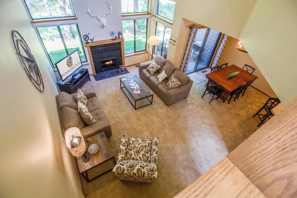 Skyline Condo 13
