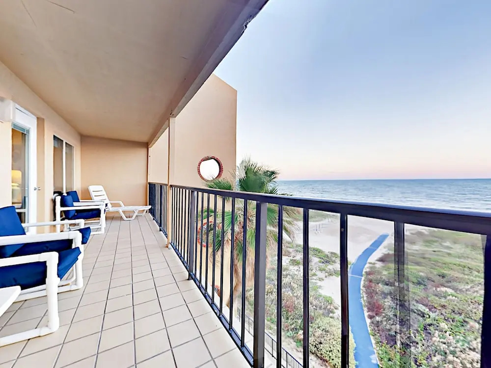 4400 Gulf Blvd Condo Unit 507
