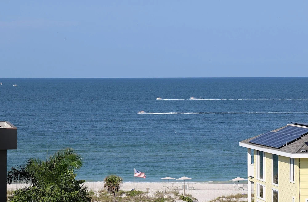 Madeira Bay Resort 512