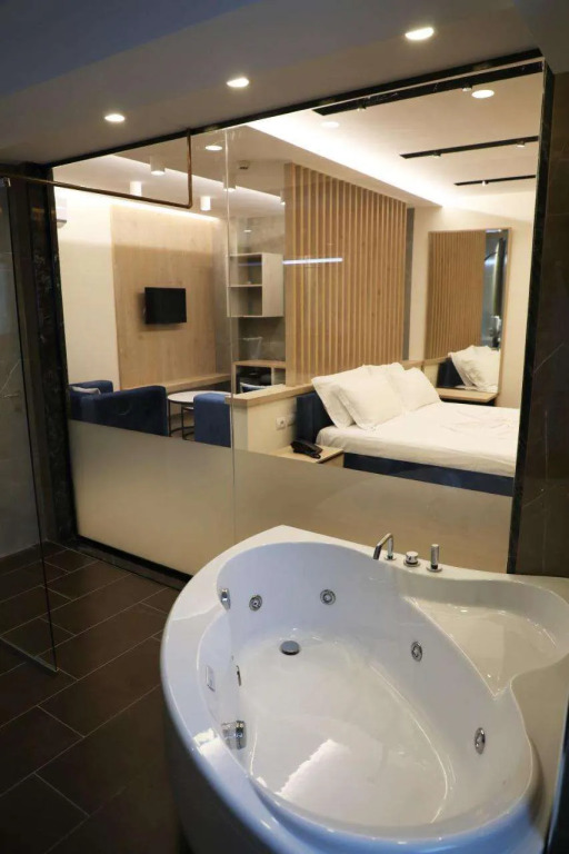 Hotel Triumf Shengjin