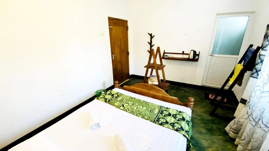 Madiha Surf House Lanka