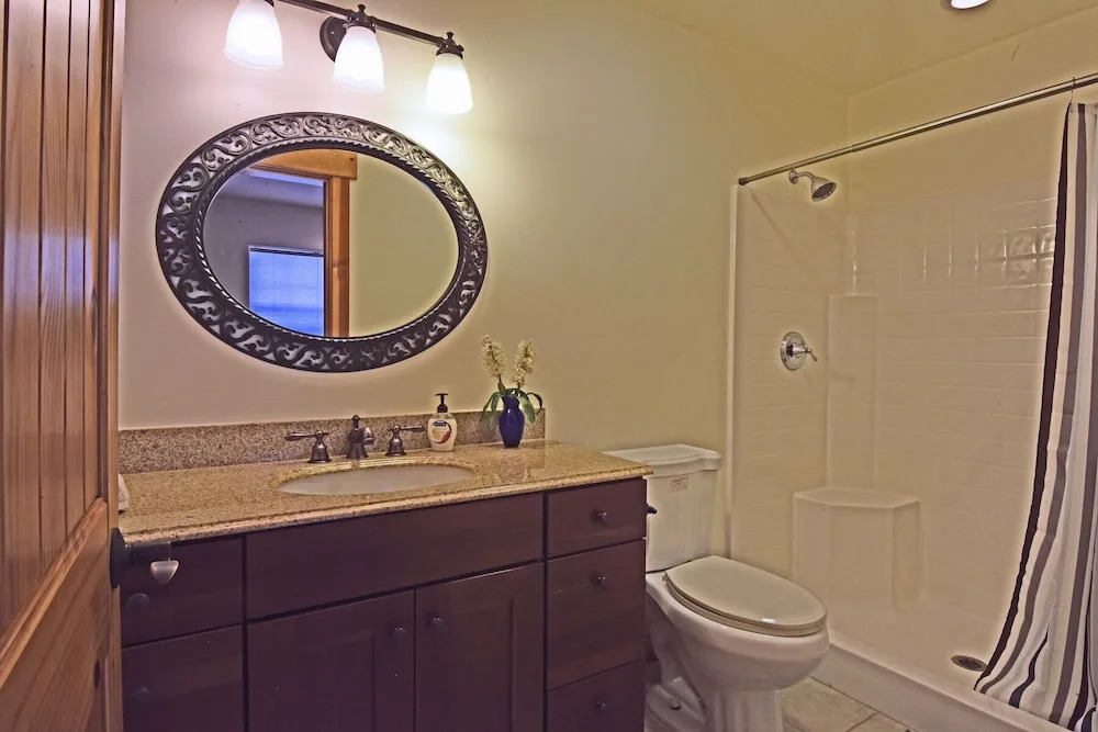 Sunny Woods Acres Near Golf & Adventure Park
