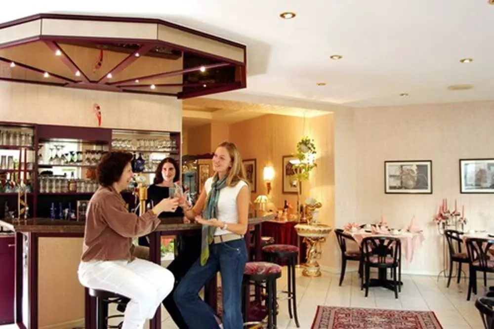 Astoria Hotel