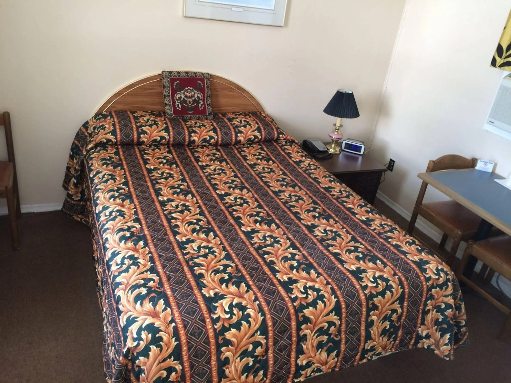 Pennys Motel