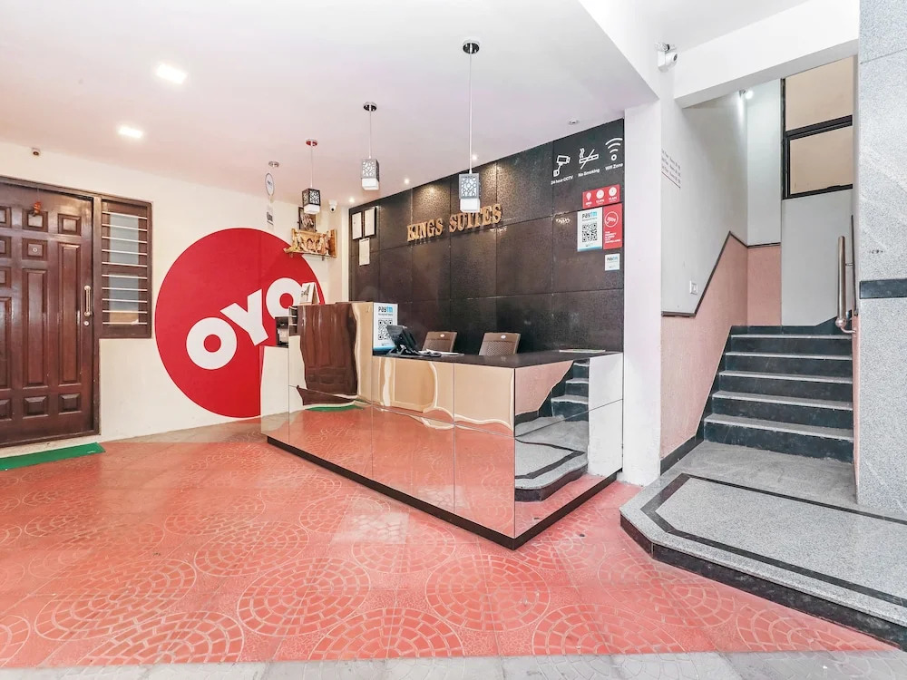 OYO 10026 Hotel Kings Suites