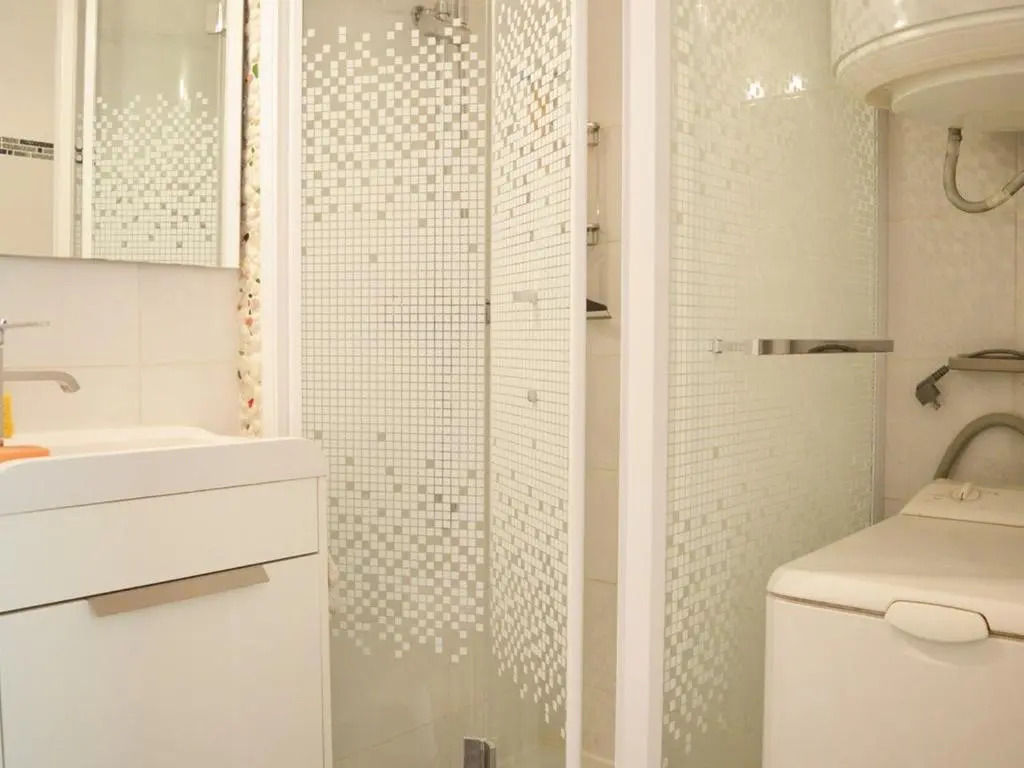 Appartement Bormes-les-Mimosas, 2 pièces, 4 personnes - FR-1-251-365