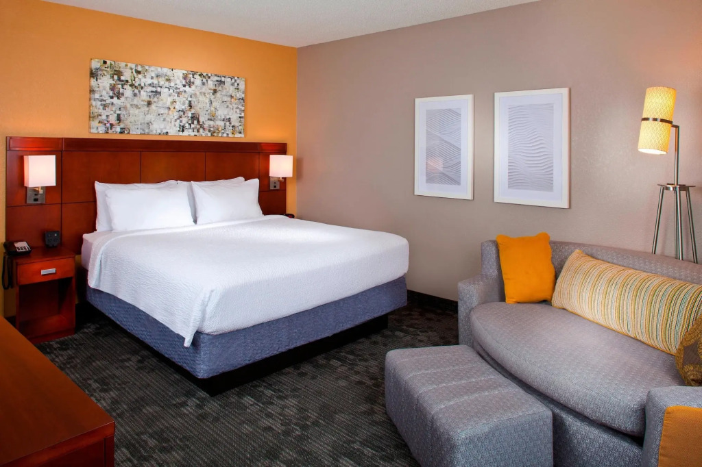 Courtyard by Marriott New Orleans Metairie
