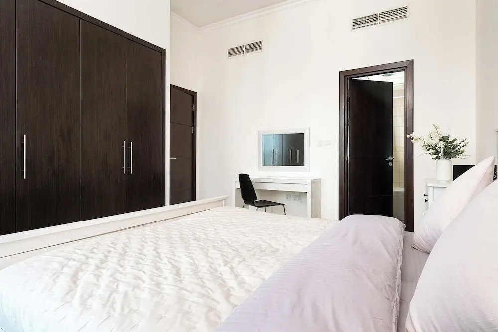 Stunning Marina View 1 bedroom