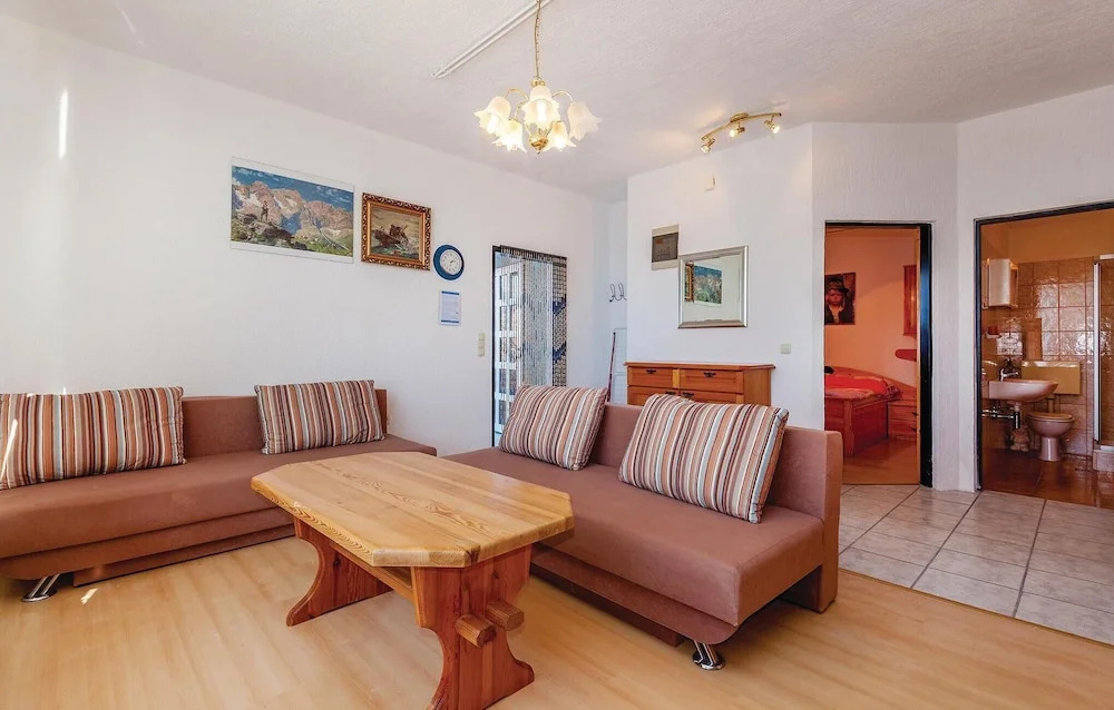 Nice Home in Novi Vinodolski With Wifi and 1 Bedrooms