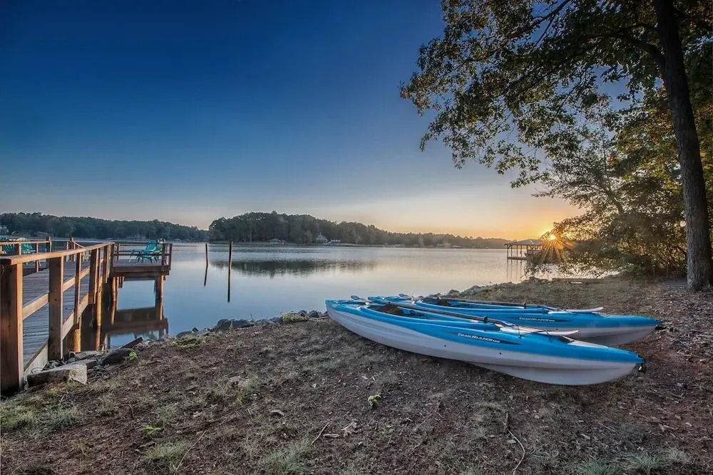 No Wake Zone