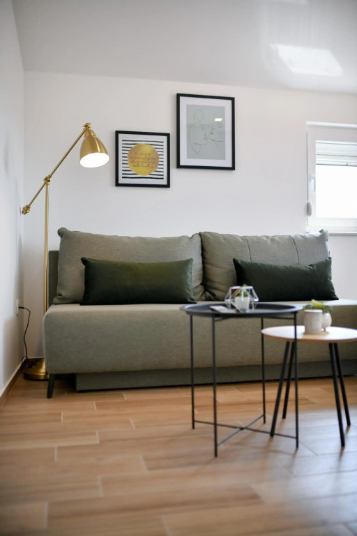 Modern holiday apartment "Libra" with swimming pool