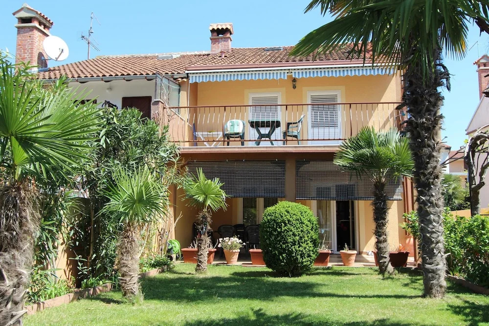 Guest House Mafi